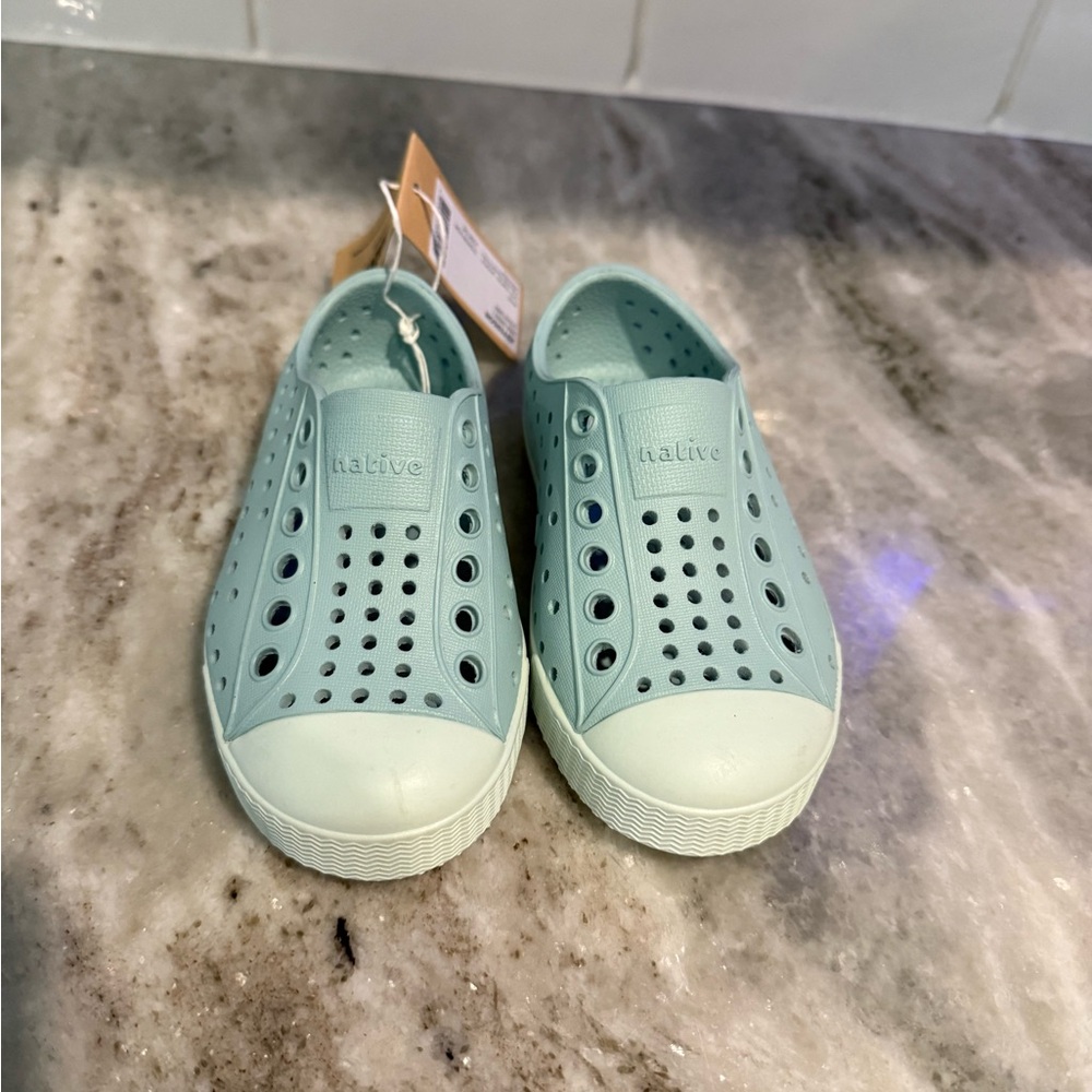 🌀Native Kids Shoes - Aqua Blue Water Shoes - Picture 3 of 7